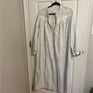 Eileen West Size L Long Cotton Nightgown